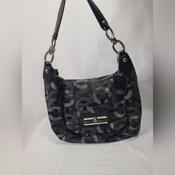 Coach Hobo Bag KRISTIN Chain Link Op Art 18787 Black Silver - Picture 1 of 16